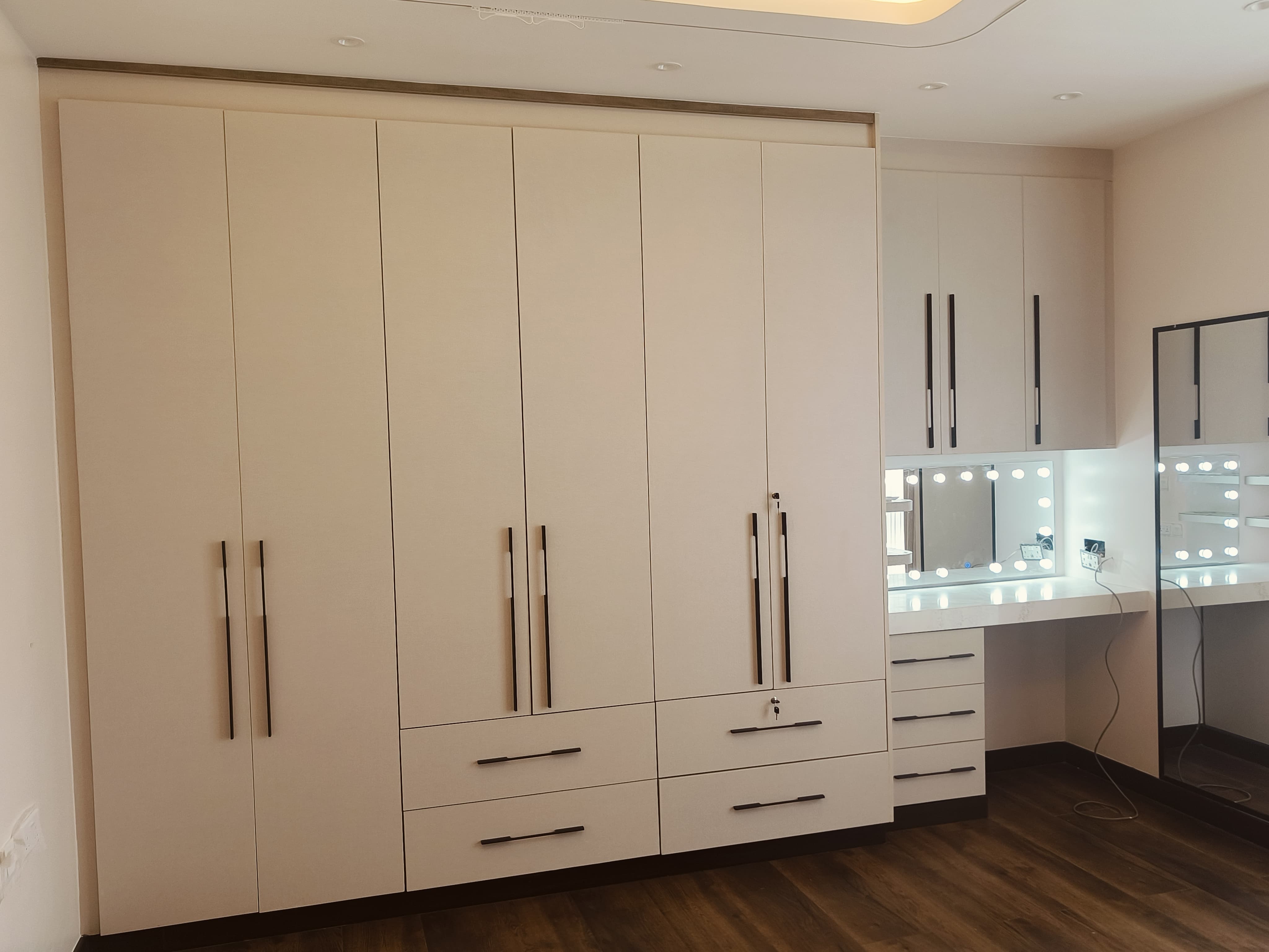 Bungalow Exterior Detail