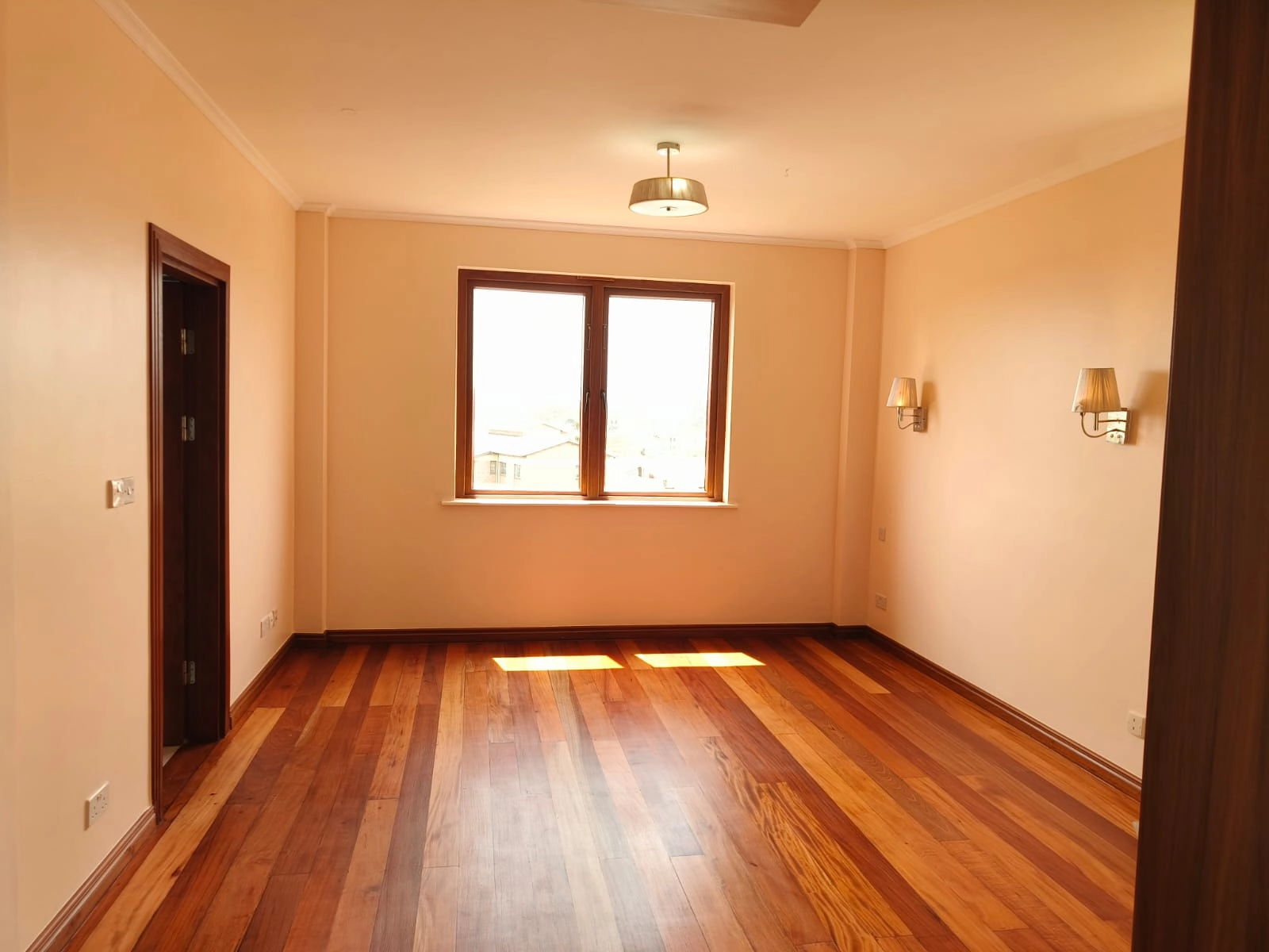 Balcony Lounge Final View